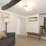 Rydal Lodge *